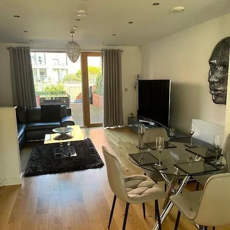 Luxury Modern Town House, Manchester City Centre, Free Secured Parking Buitenkant foto