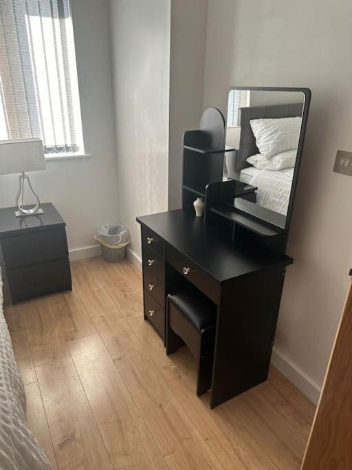 Сasa de vacaciones Luxury Modern Town House, Centre, Free Secured Parking Mánchester